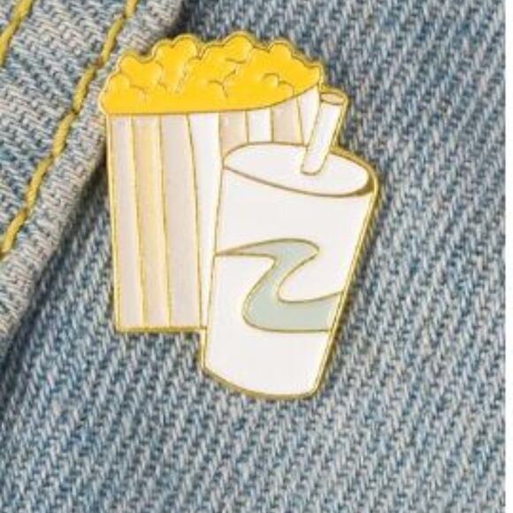 Soda and Popcorn Pin Brooch - Picture 2 of 3